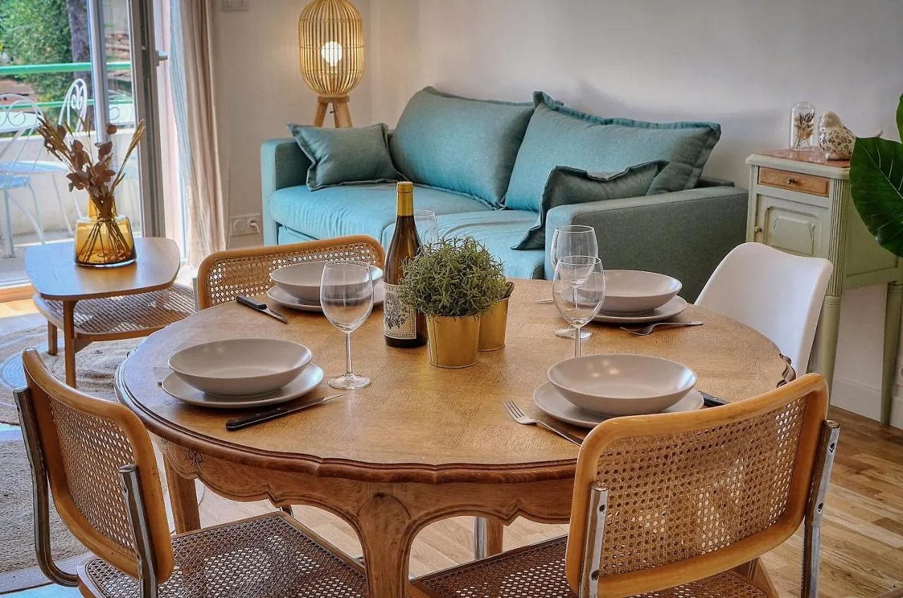 Le Joy - Terrasse - Parking - Verriere Cote D'Azur Cannes 0*,
