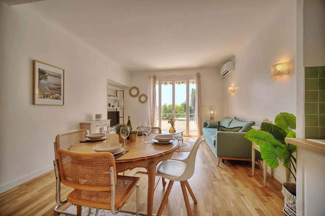 Le Joy - Terrasse - Parking - Verriere Cote D'Azur Cannes 0*,